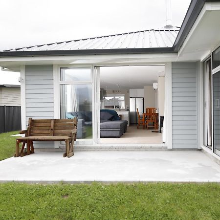 Fiordland Getaway - Te Anau Holiday Home Екстер'єр фото